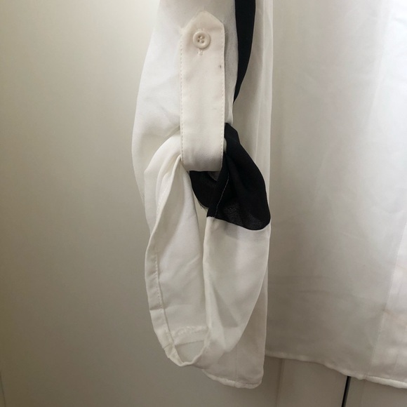 Pleione Roll Sleeve V-Neck Blouse NWT Size L - Picture 4 of 13